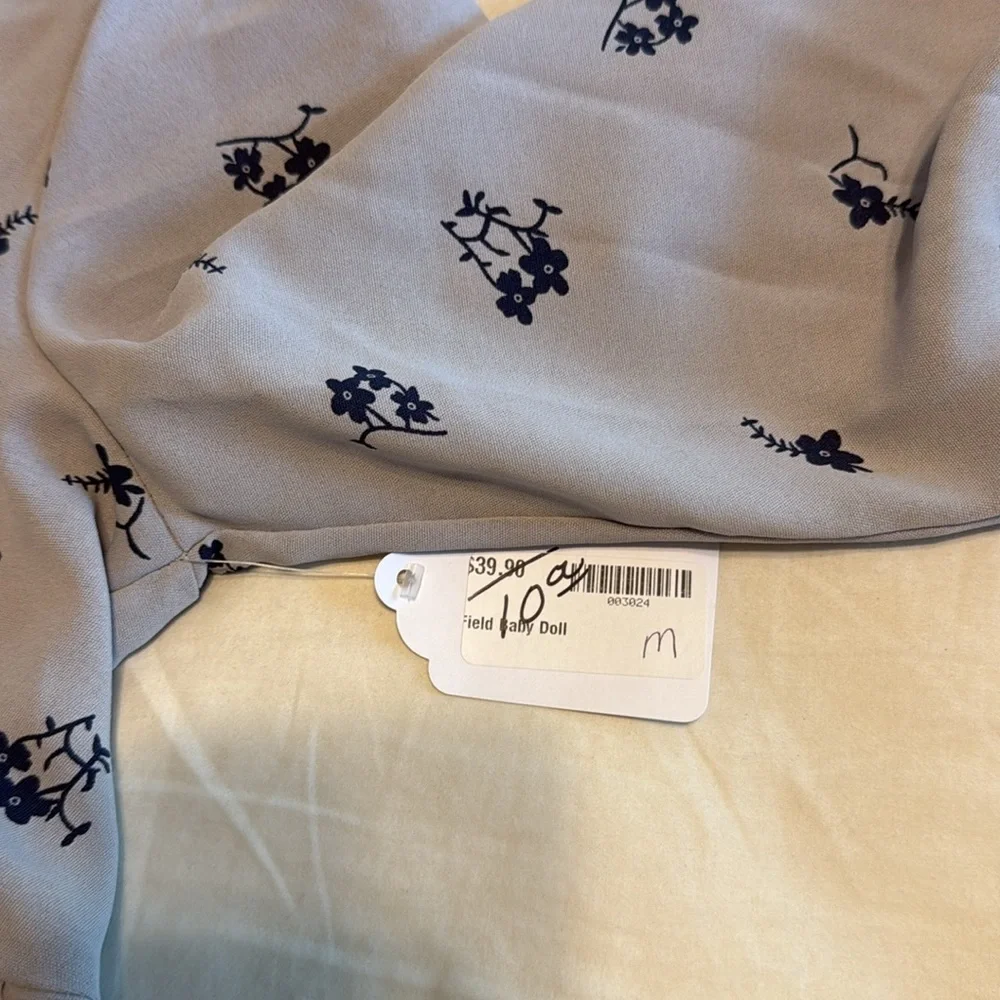 Women’s Blouse NWT - Picture 5 of 5